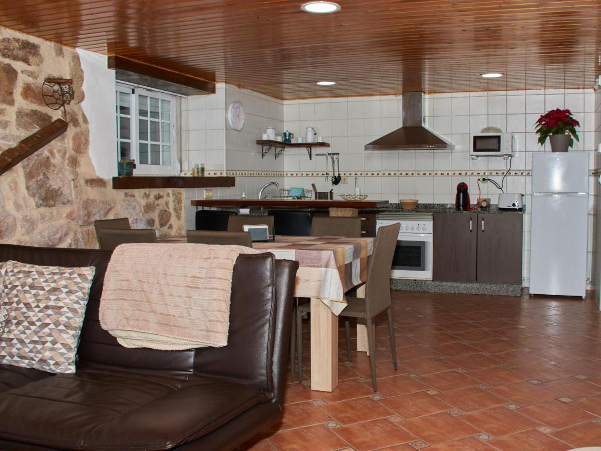 Appartamento Casa A Coruxa San Salvador de Poio Esterno foto